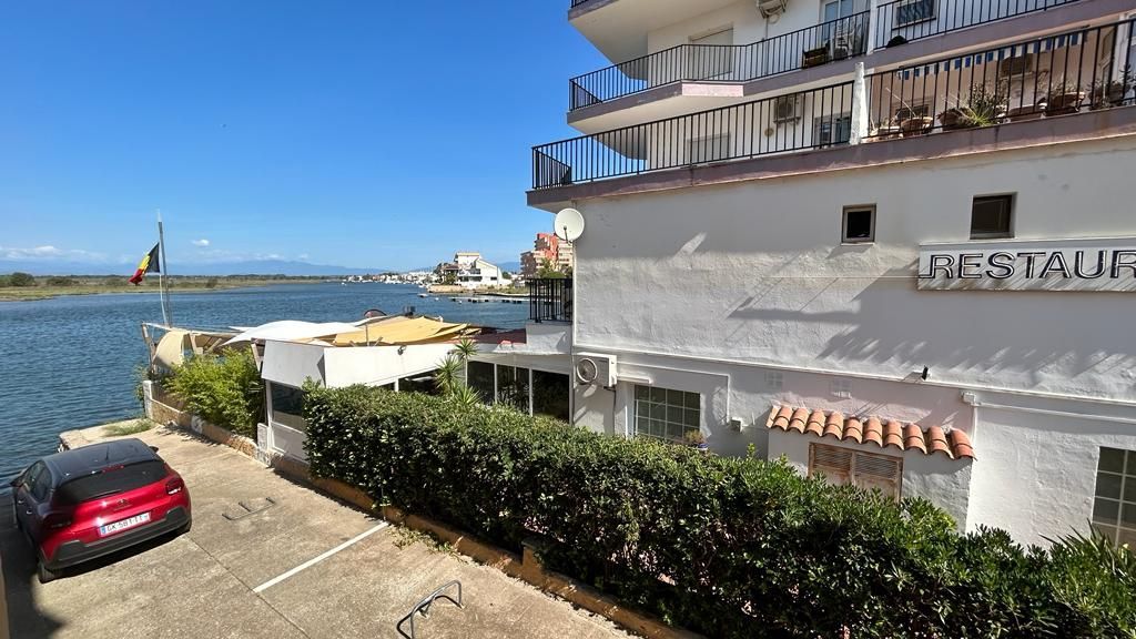 Apartment in Roses, for sale